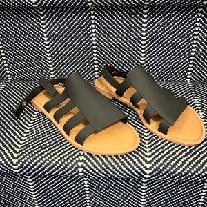 Like New Melissa Jelly Sandals